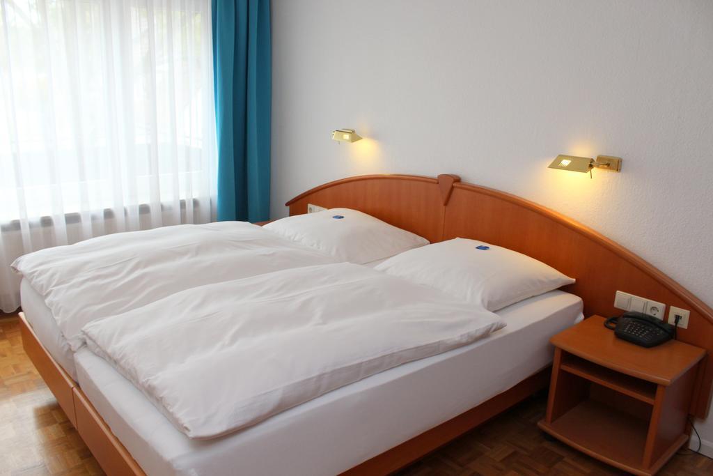 Hotel Sonne Leinfelden-Echterdingen Rom bilde