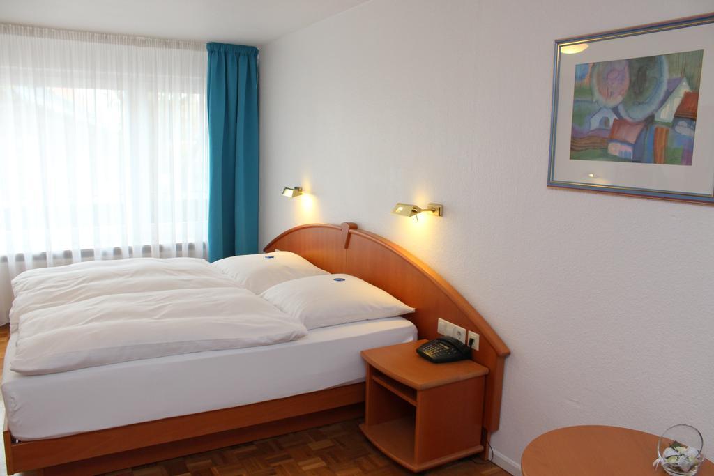 Hotel Sonne Leinfelden-Echterdingen Rom bilde